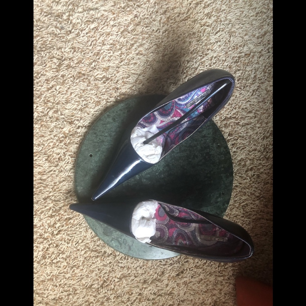 Pointed toes stilettos